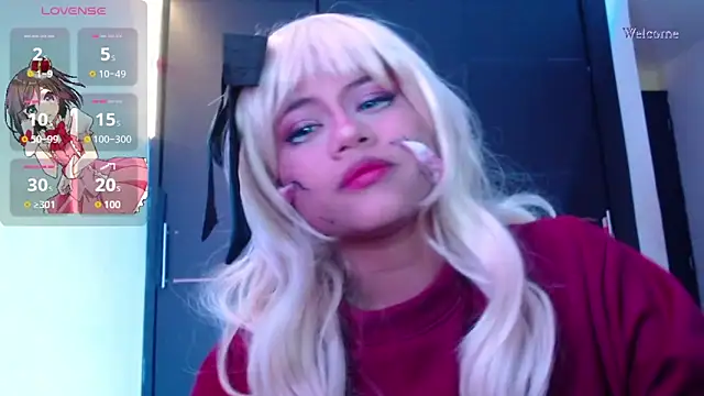 violetagrey  online show from 10.22.25