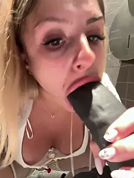 BritneyDimond online show from 12.13.24