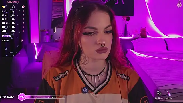 Snapshot of BratzieDarsie chatting on 07.19.26 BratzieDarsie online show from 07.19.26