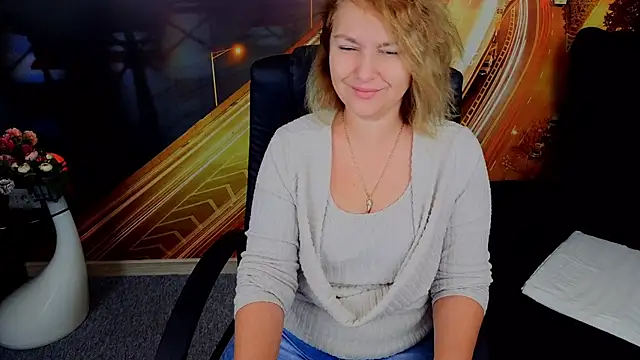 EmmaxPark online show from 12.02.25