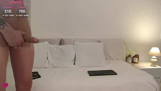 Snapshot of Kate001 chatting on 01.18.25 Kate001 online show from 01.18.25