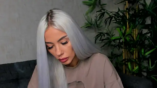 Bailey Rush online show from 02.06.25