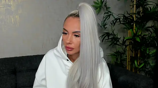 Bailey Rush online show from 02.17.25