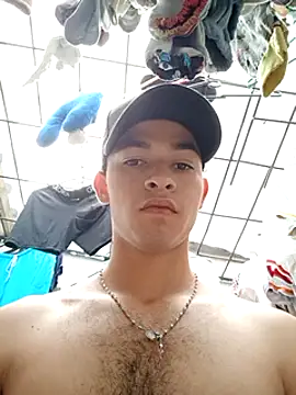 Snapshot of Emir_Hassam chatting on 03.14.25 Emir Hassam online show from 03.14.25