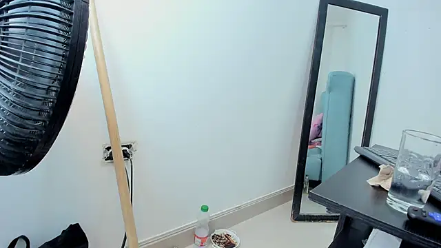 MatureHorny 70 online show from 01.13.26