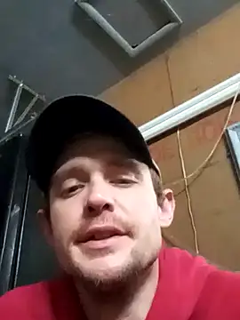 Snapshot of Midwestalpha chatting on 12.30.24 Midwestalpha online show from 12.30.24