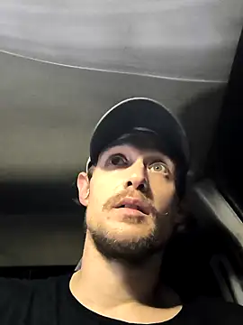 Snapshot of Midwestalpha chatting on 02.04.25 Midwestalpha online show from 02.04.25