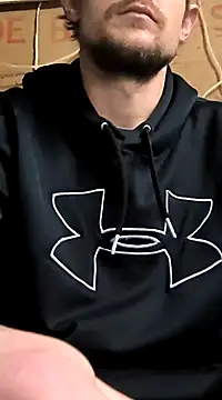 Snapshot of Midwestalpha chatting on 02.06.25 Midwestalpha online show from 02.06.25