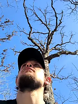 Snapshot of Midwestalpha chatting on 02.25.25 Midwestalpha online show from 02.25.25