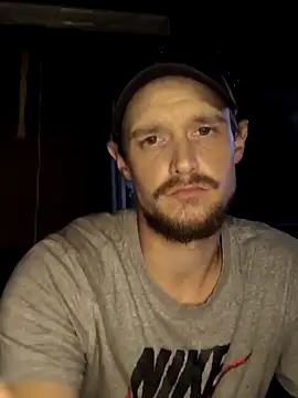 Snapshot of Midwestalpha chatting on 09.27.25 Midwestalpha online show from 09.27.25