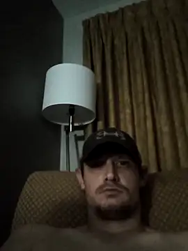 Snapshot of Midwestalpha chatting on 10.31.25 Midwestalpha online show from 10.31.25