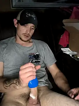 Snapshot of Midwestalpha chatting on 11.02.25 Midwestalpha online show from 11.02.25