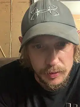 Snapshot of Midwestalpha chatting on 05.09.26 Midwestalpha online show from 05.09.26