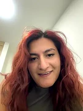 Snapshot of ari_artis chatting on 10.09.25 ari artis online show from 10.09.25