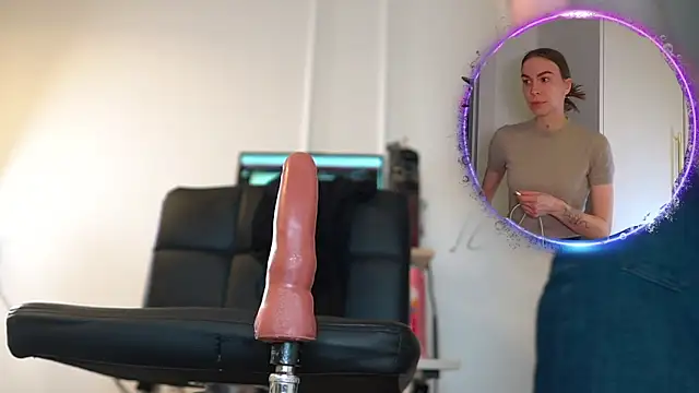 Miss69Ri99 online show from 04.04.26