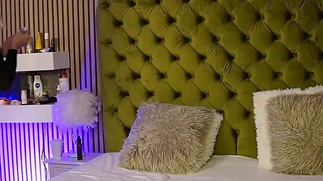 Snapshot of TiffanyMaze chatting on 03.03.25 TiffanyMaze online show from 03.03.25