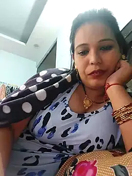 Poojabhabi101 online show from 12.23.24