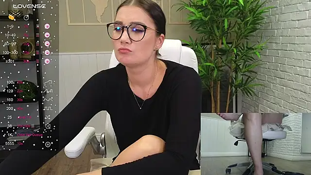 SelineSole online show from 12.05.24