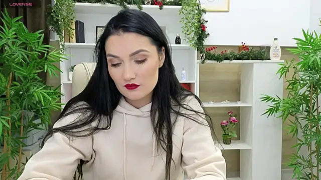 SelineSole online show from 12.16.24