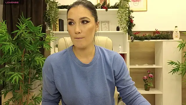 SelineSole online show from 12.17.24