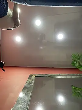 Snapshot of Aluna_sweet chatting on 10.09.25 Aluna sweet online show from 10.09.25