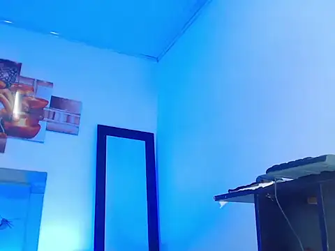 sofia collenx online show from 04.15.26