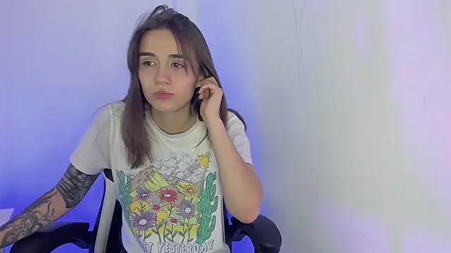  alicerosse2 online show from 03.06.25