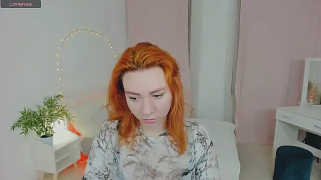 Snapshot of melissa_adamss chatting on 12.08.24 melissa adamss online show from 12.08.24