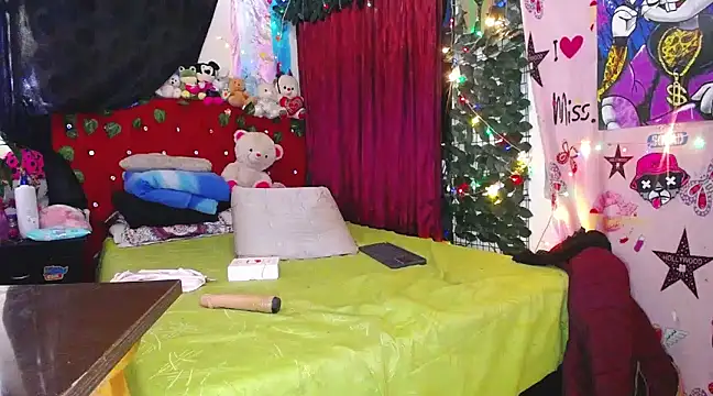 flaquita corall online show from 01.26.25