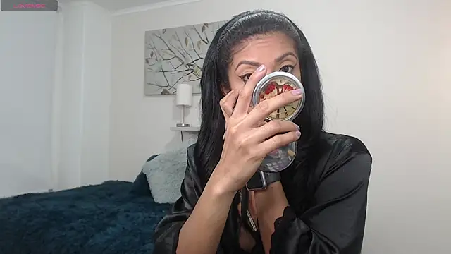 sofia perez    online show from 01.09.26