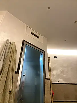 Snapshot of zjwsteve chatting on 11.01.25 zjwsteve online show from 11.01.25