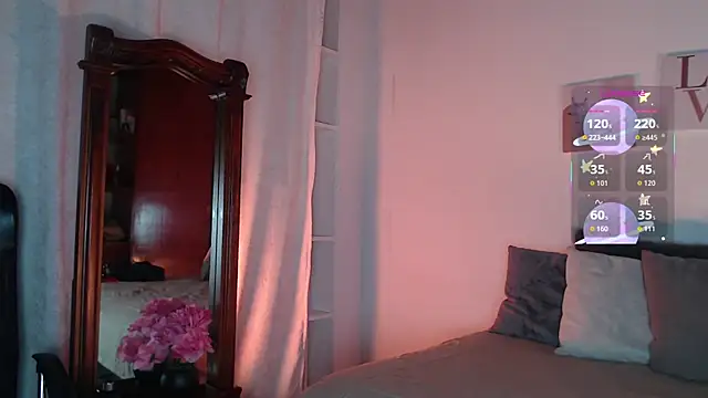 Snapshot of dahian_s chatting on 10.09.25 dahian s online show from 10.09.25