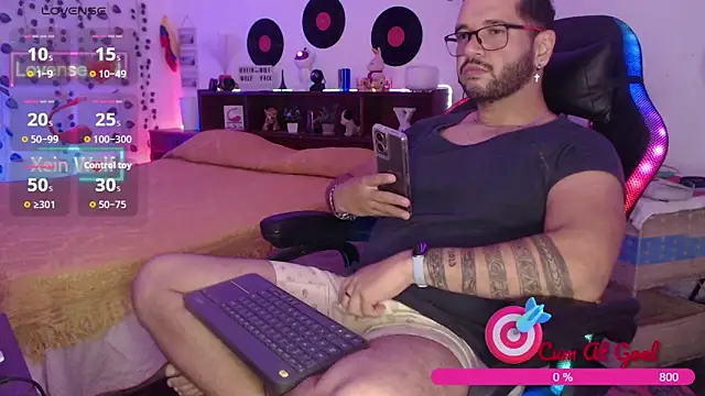 Xein WoIf online show from 04.19.26