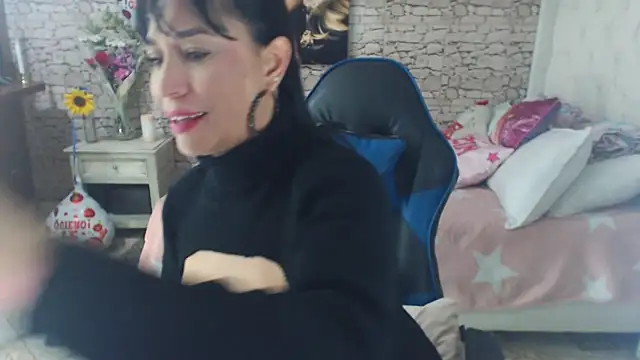 Snapshot of AlissonTyler4u chatting on 02.15.26 AlissonTyler4u online show from 02.15.26