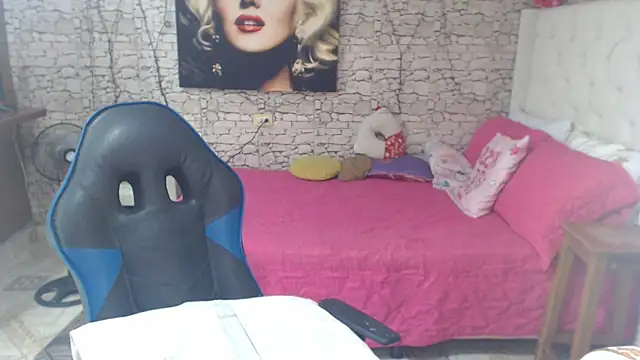 Snapshot of AlissonTyler4u chatting on 07.16.26 AlissonTyler4u online show from 07.16.26