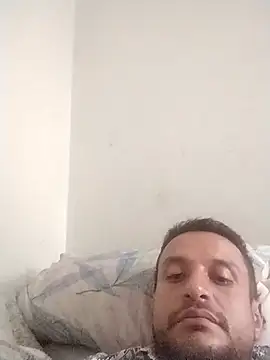 Snapshot of kevin613603 chatting on 11.09.25 kevin613603 online show from 11.09.25