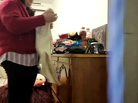 Samantha Squirtxh online show from 10.01.25