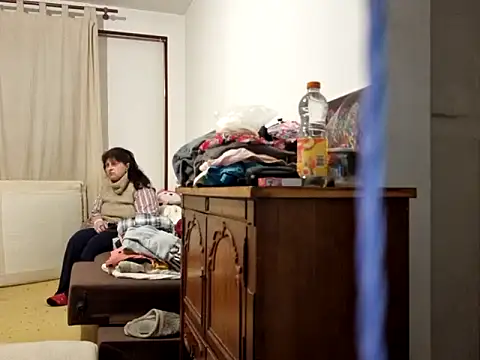 Samantha Squirtxh online show from 10.14.25