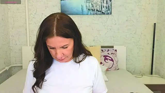 Snapshot of Misjklokiya chatting on 01.26.25 Misjklokiya online show from 01.26.25