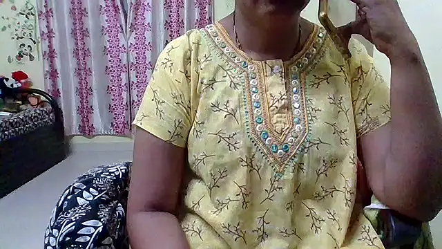 NautyBabe online show from 01.10.25