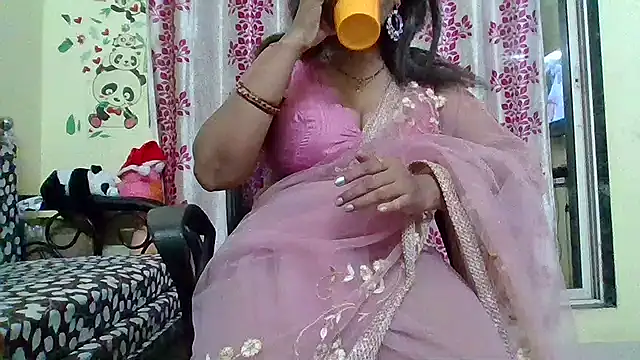 NautyBabe online show from 02.08.25
