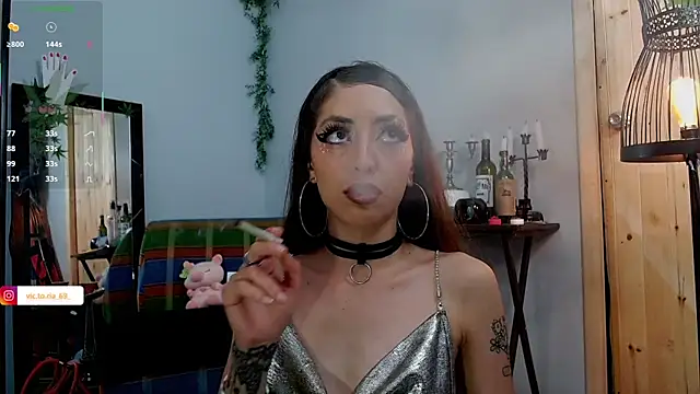 VickyJackson  online show from 02.14.25