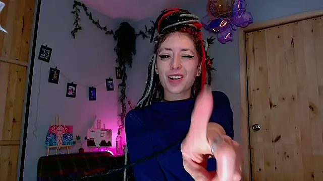 VickyJackson  online show from 11.19.25