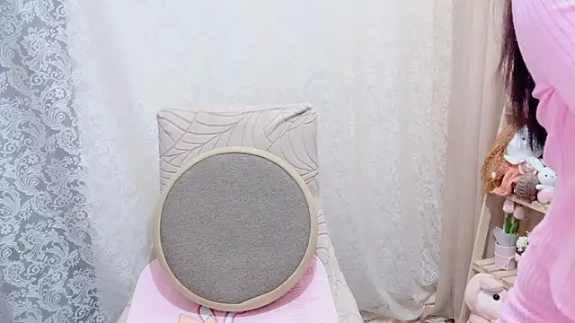 Snapshot of Rellababyy chatting on 10.10.25 Rellababyy online show from 10.10.25