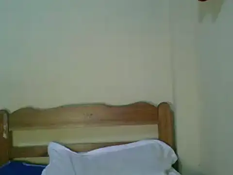 Snapshot of sweet-frida22 chatting on 02.15.25 sweet-frida22 online show from 02.15.25