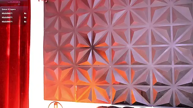 Misselektra   online show from 12.19.24