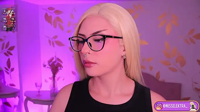 Snapshot of Misselektra__ chatting on 02.25.26 Misselektra online show from 02.25.26