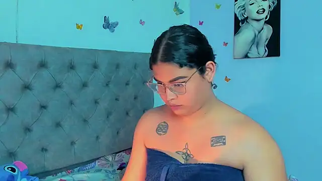 mabellfox online show from 12.29.24