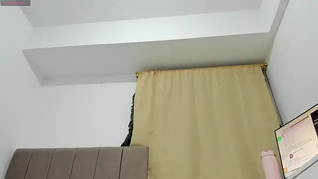 soyamandaa  online show from 04.11.26