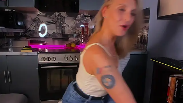 Afanasia online show from 11.03.25